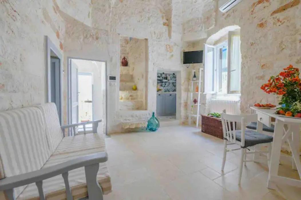 100 House - Indipendent House - New Restyling Villa Ostuni Dış mekan fotoğraf